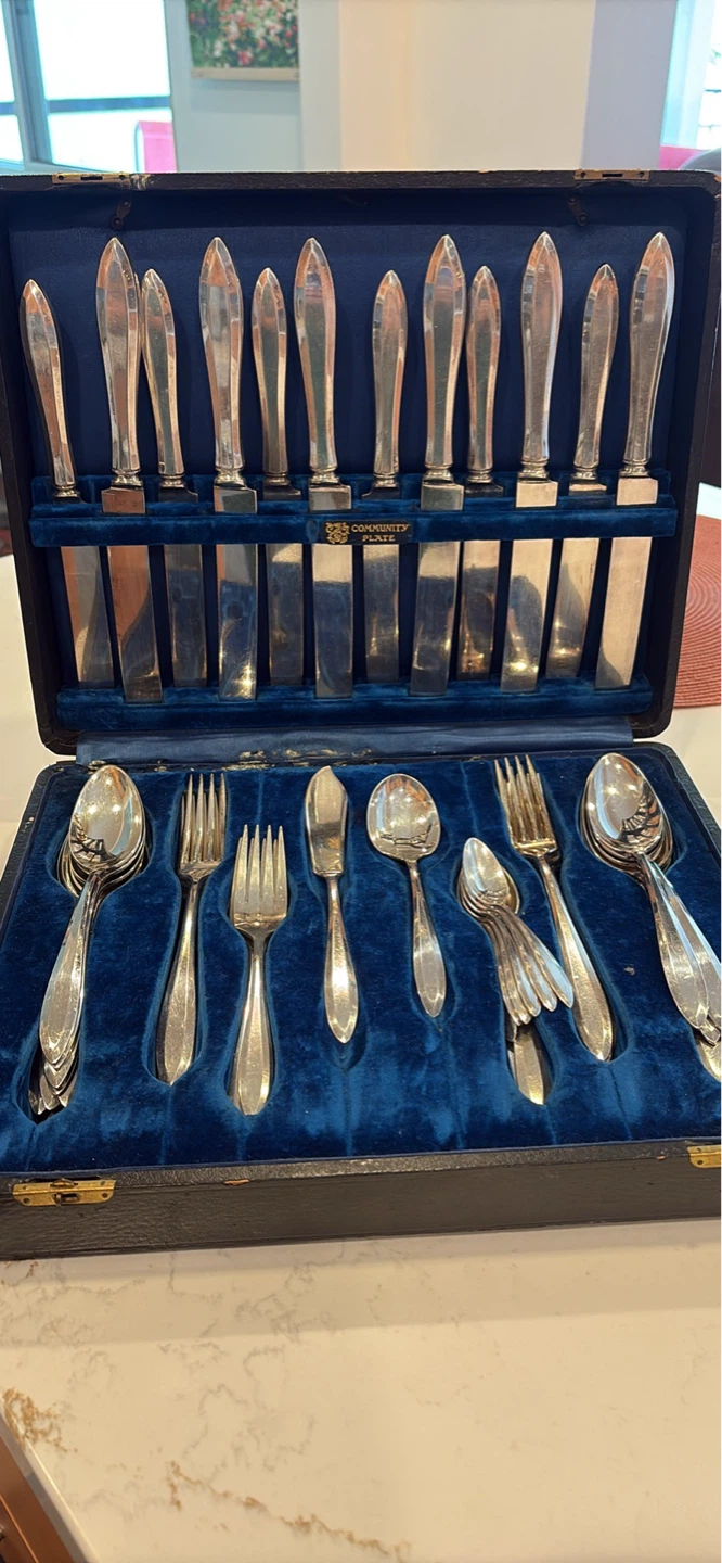 Vintage Community Plate Silverware Set