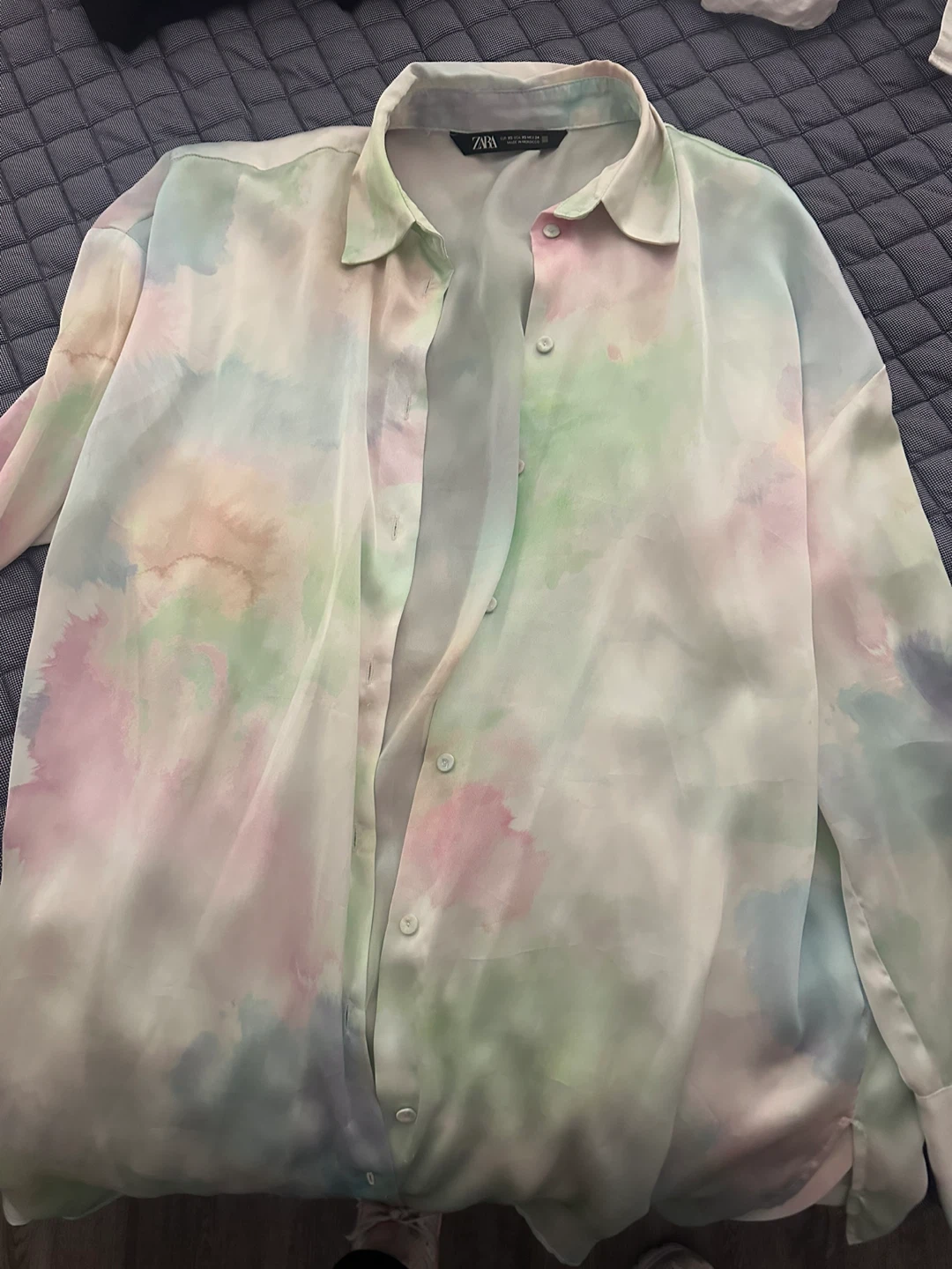 Moving Sale: 15 Women’s Tops for $50 - photo 4