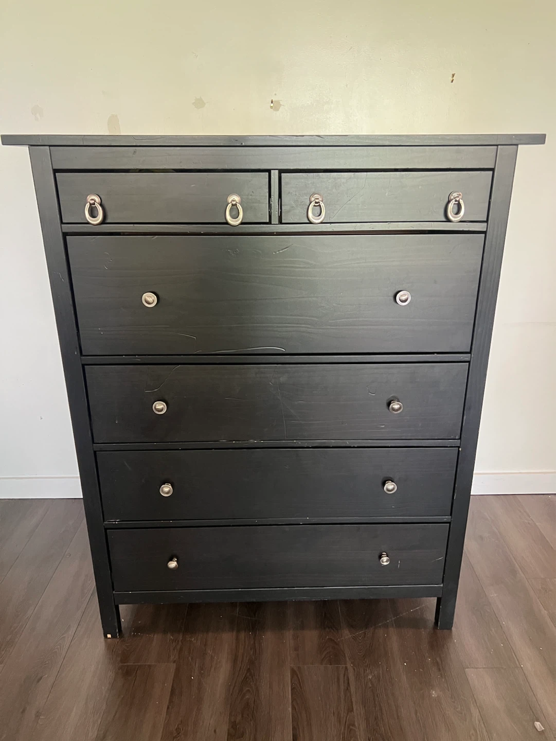 Black 6-Drawer Dresser