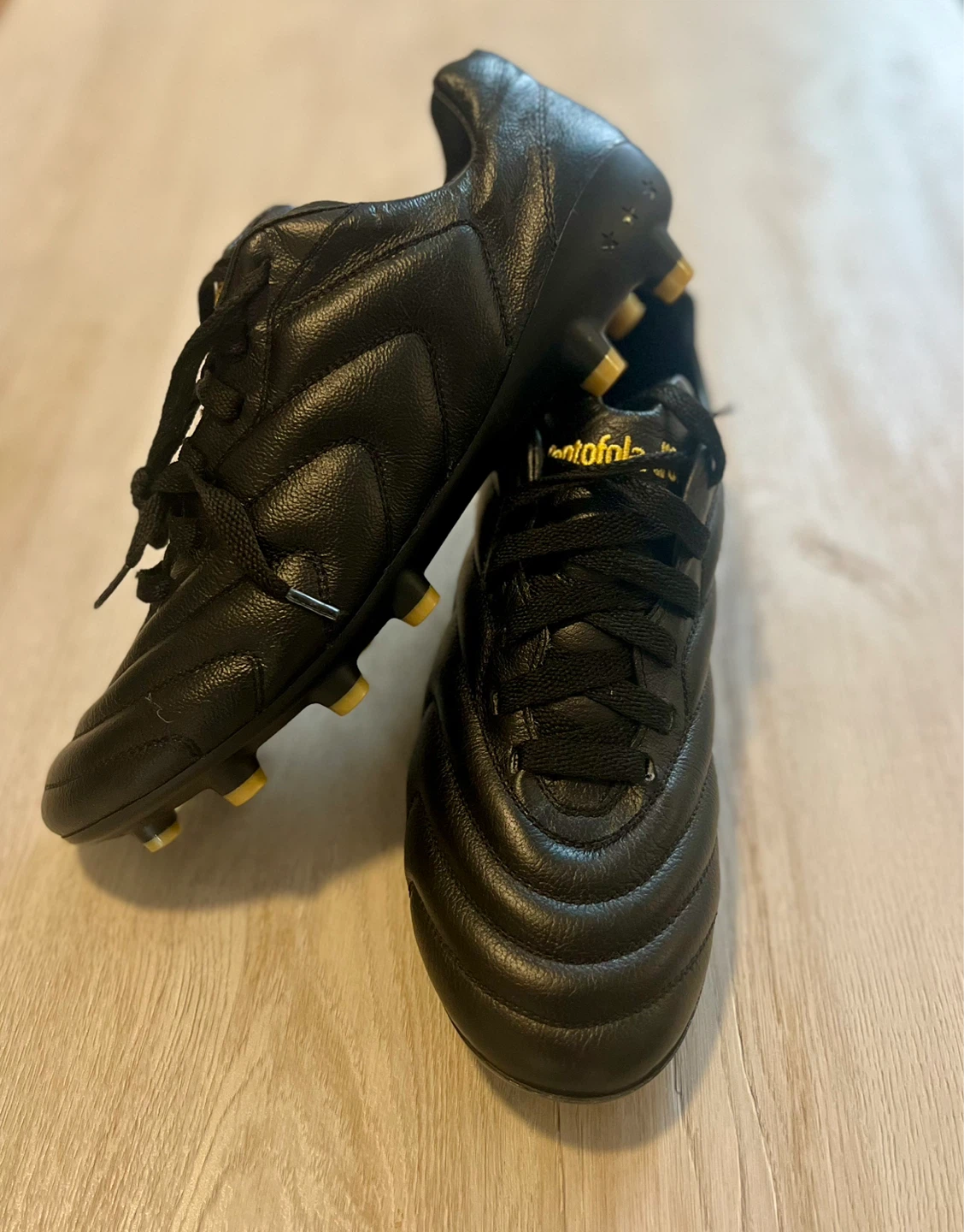 Pantofola d'Oro Black Leather Soccer Cleats - Size 7 - photo 2