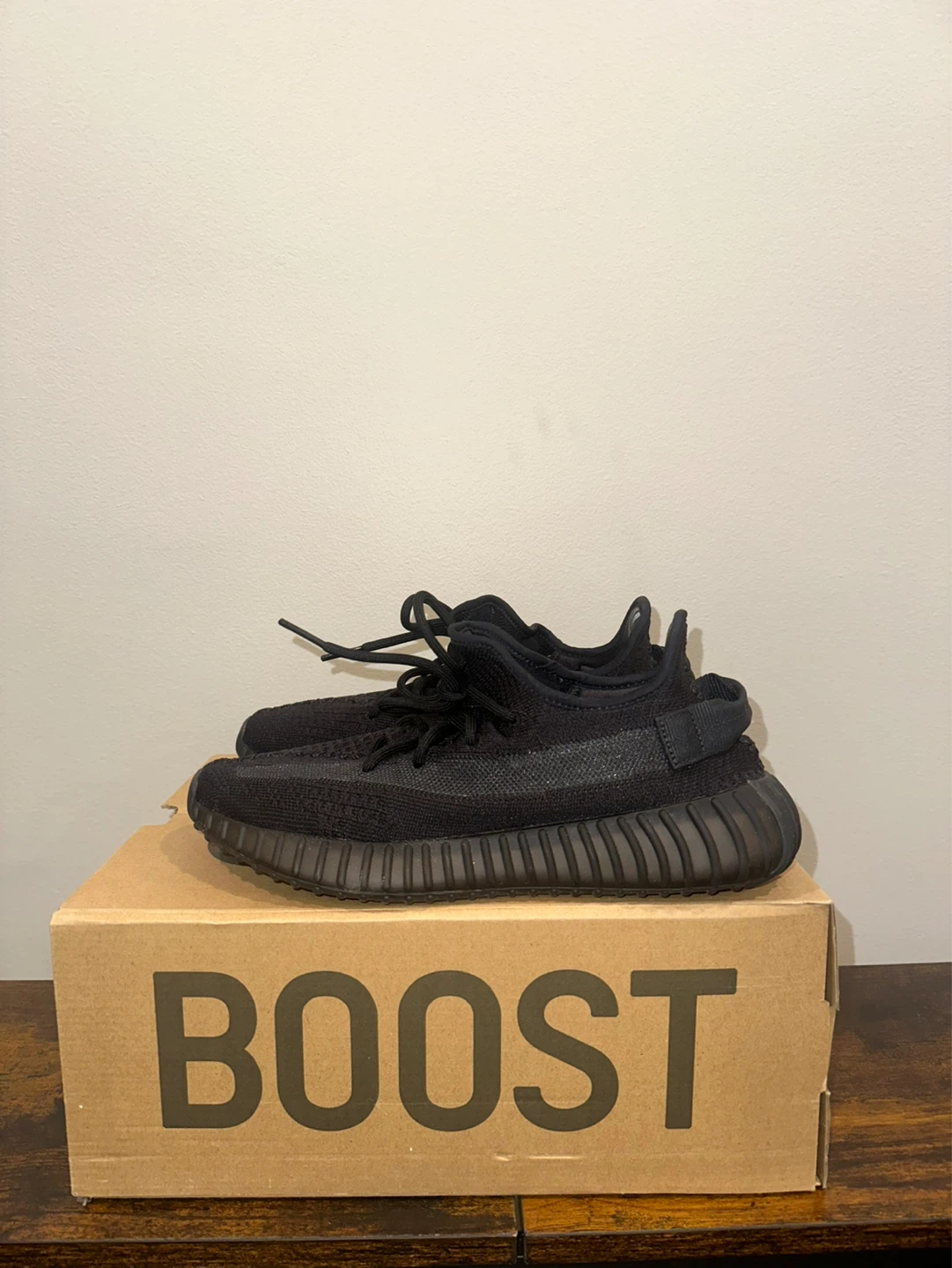 Adidas Yeezy Boost 350 V2 Black