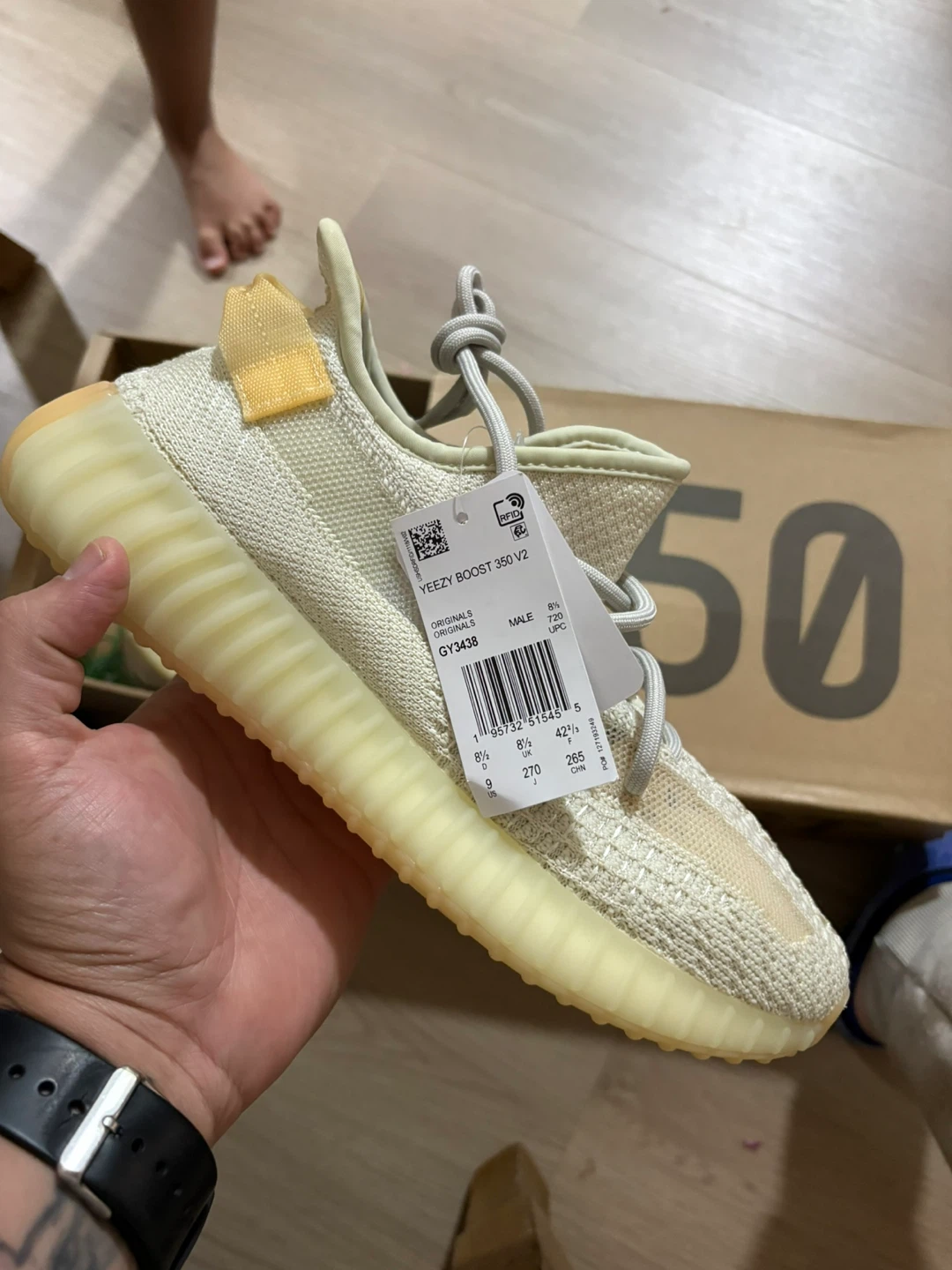 Adidas Yeezy Boost 350 V2 "Lundmark" Size 9