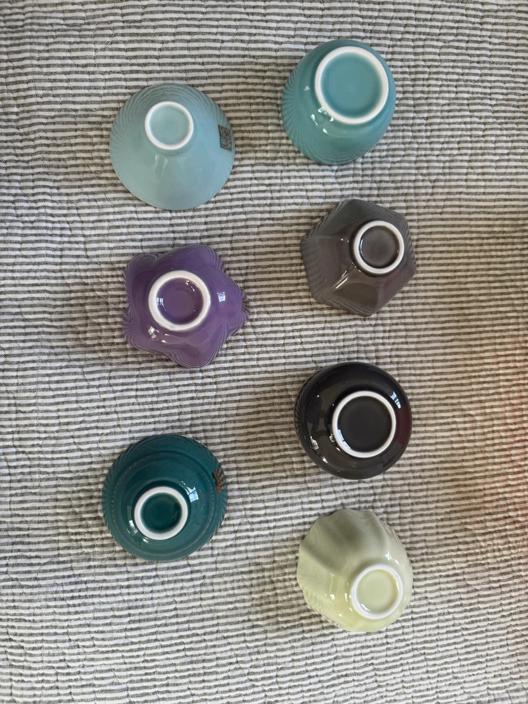 Set of 7 Ceramic Tea Cups - photo 4