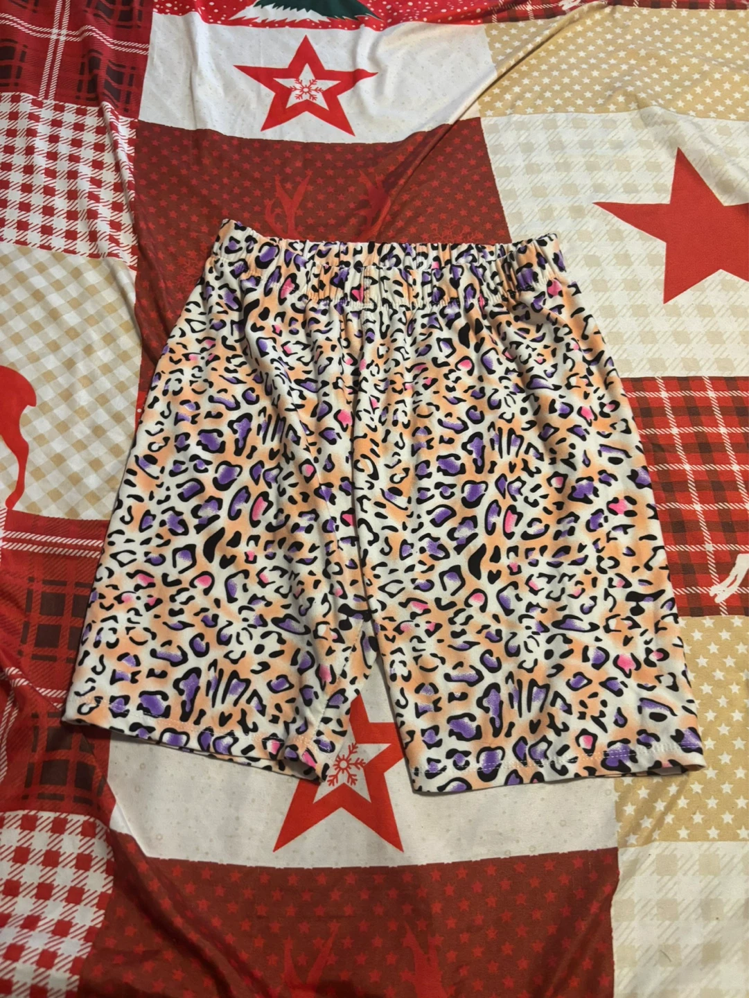 Women medium/large shorts