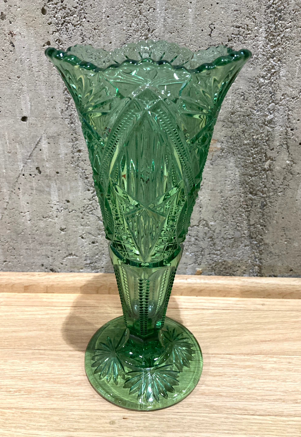 VTG Green 10" Trumpet Vase EAPG Depression Glass Art Deco