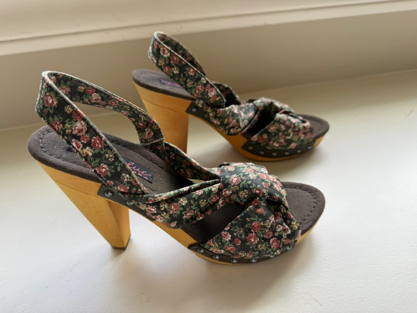 Zara Floral Slingback Wedge Sandals Size 37 - photo 2