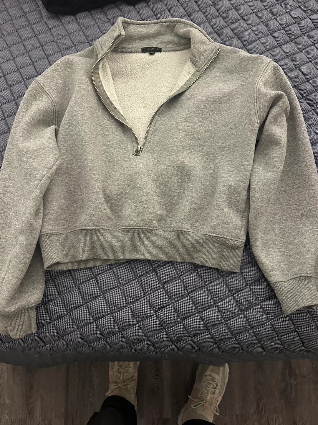 Moving Sale!  10 Sweaters for $60 - photo 5
