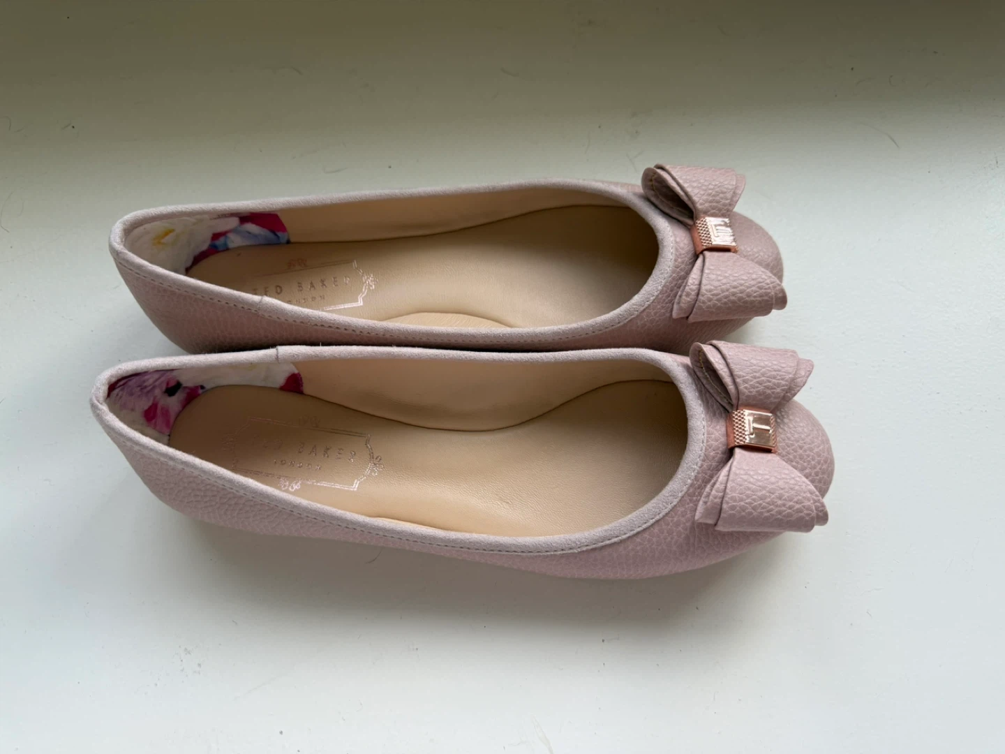 Ted Baker London Pink Leather Bow Ballet Flats Size 36.5