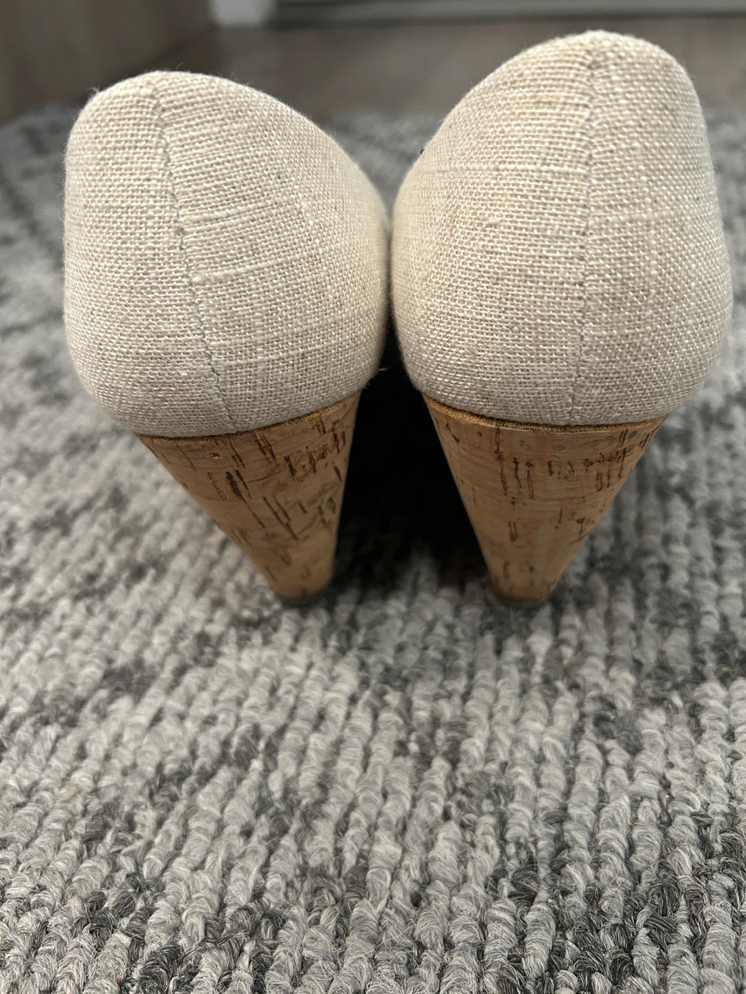 Ardene Women's Beige Wedge Heels Size 7 - photo 3