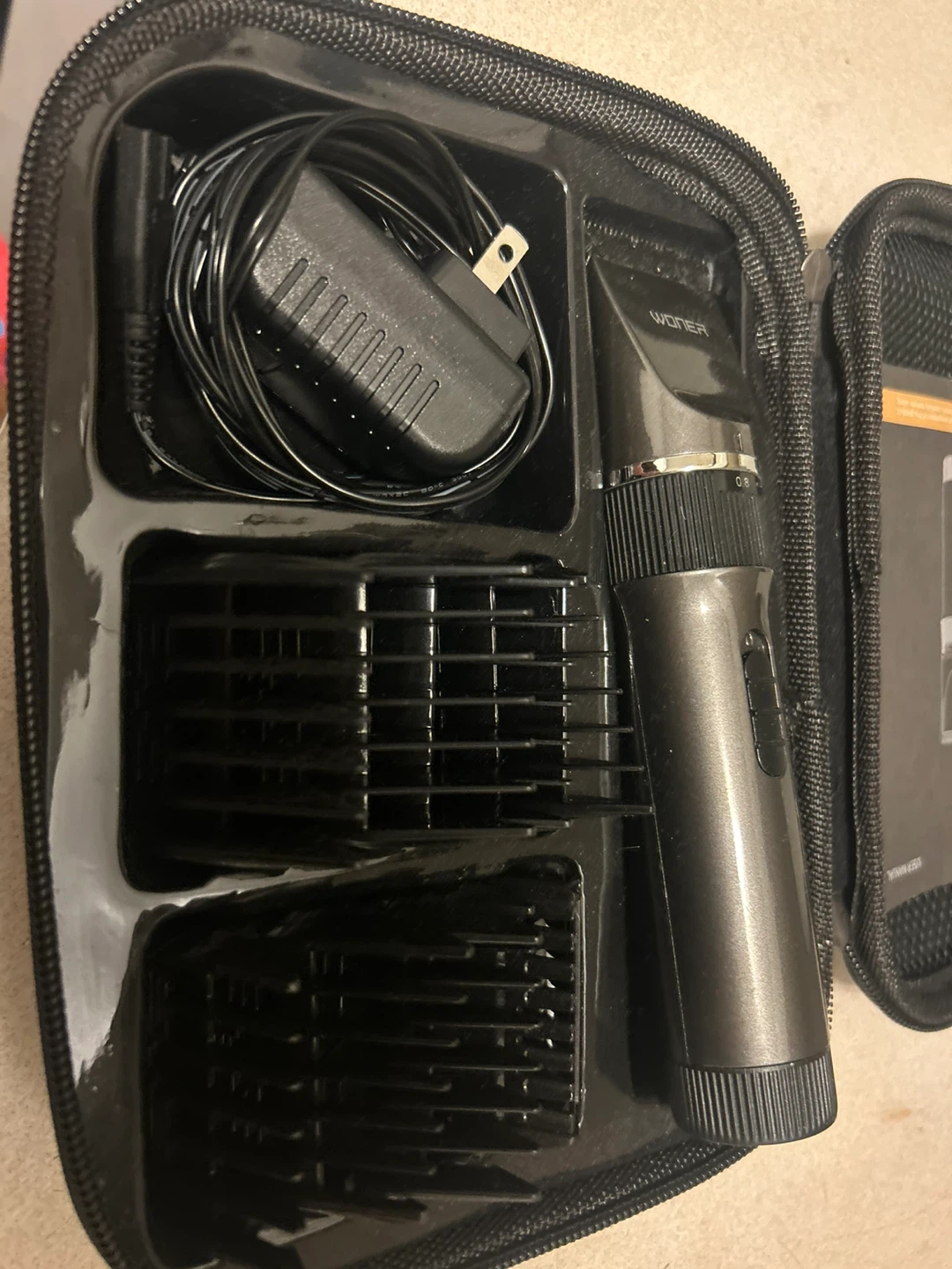 Woner Hair Clipper Kit with Case