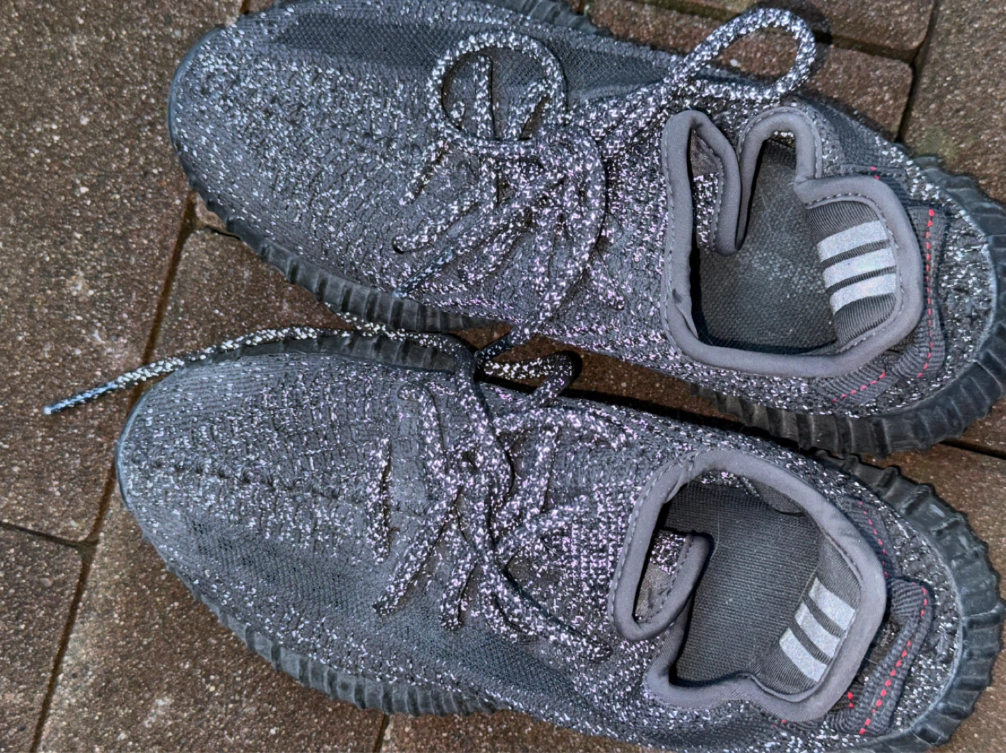 Adidas Yeezy Boost 350 V2