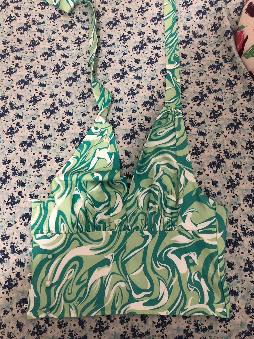 2 mini skirts and a halter top - photo 3