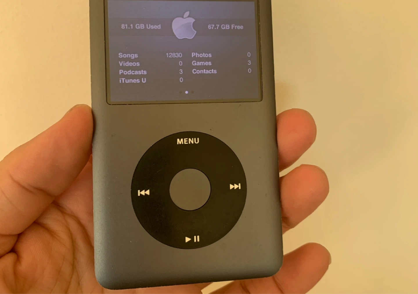 iPod Classic 160GB Model PC297C - photo 4