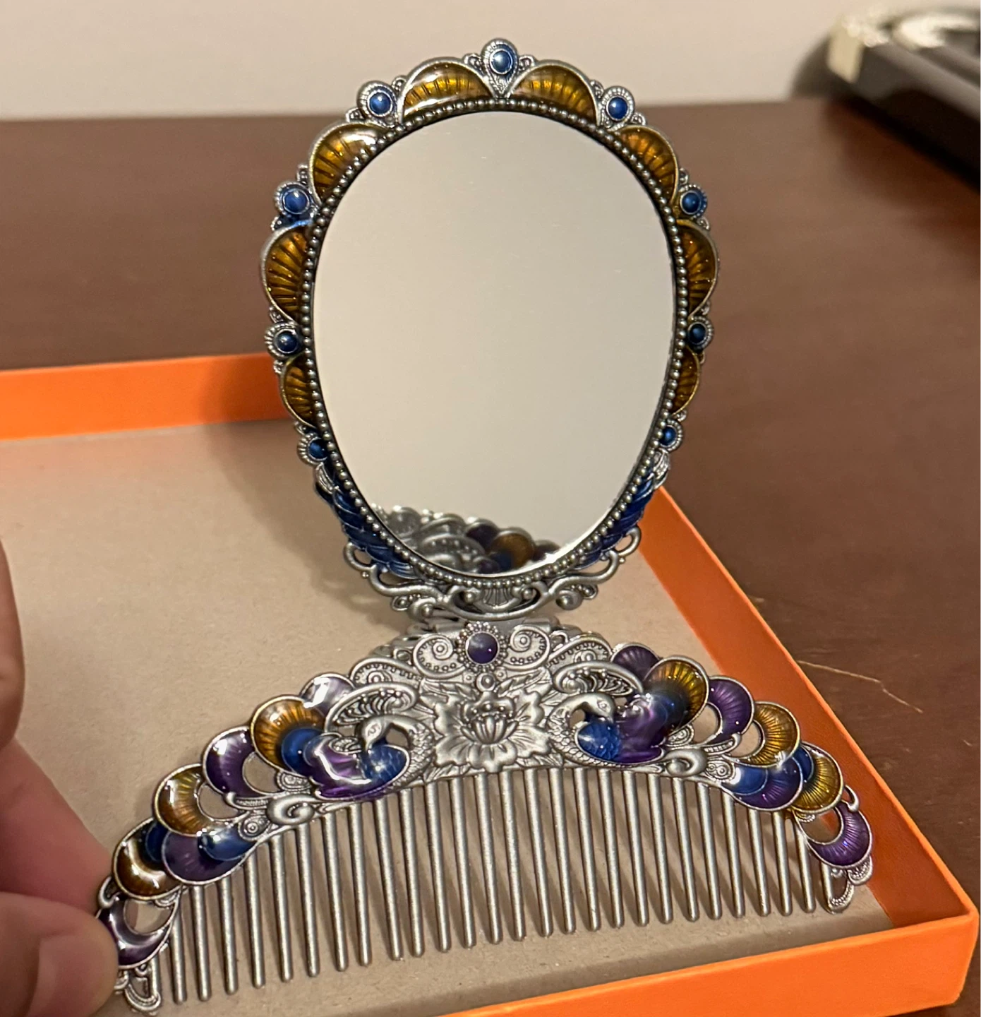 Peacock Design Mirror and Comb Set - photo 2