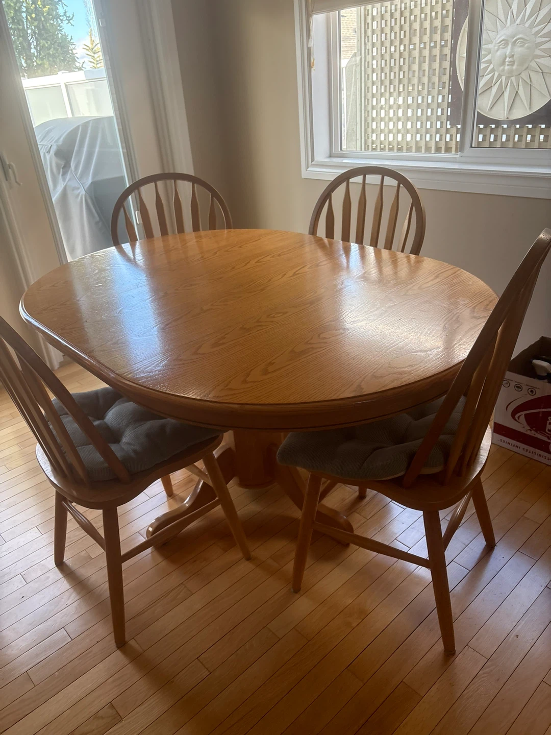 Oak Dining Table with 4 Chairs
