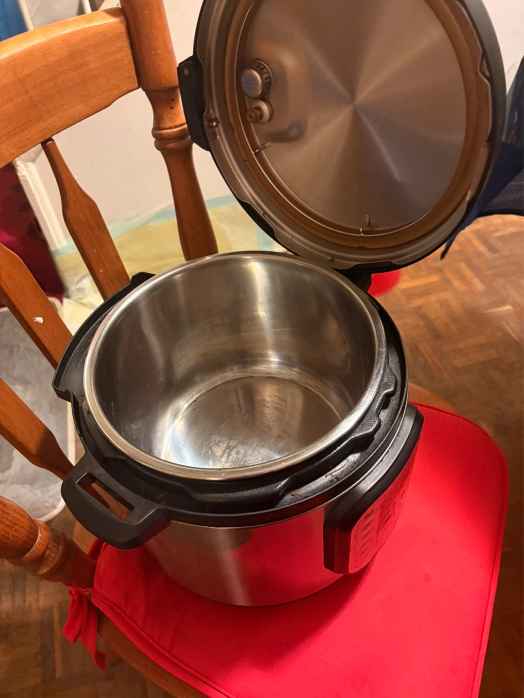 Instant Pot Pressure Cooker - photo 2