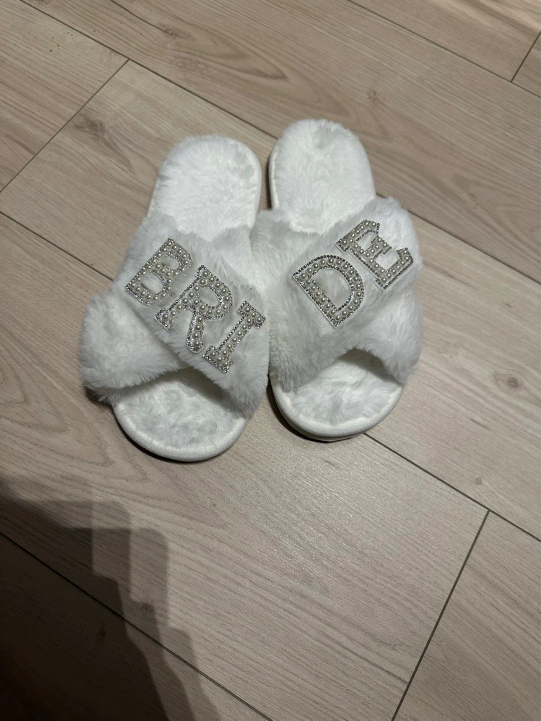 Bridal Slippers – Like New ✨