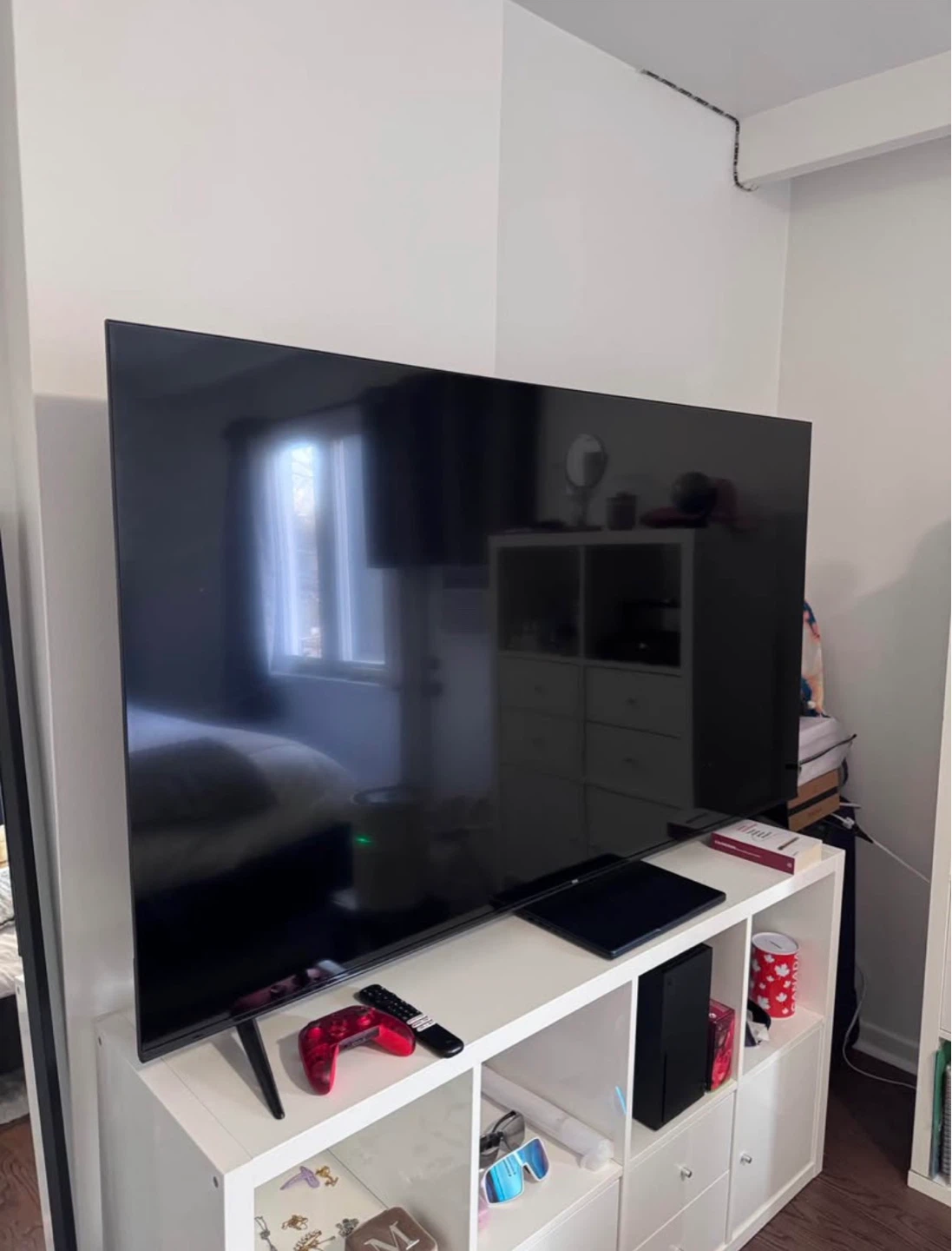 TCL 70"  4K UHD LED TV