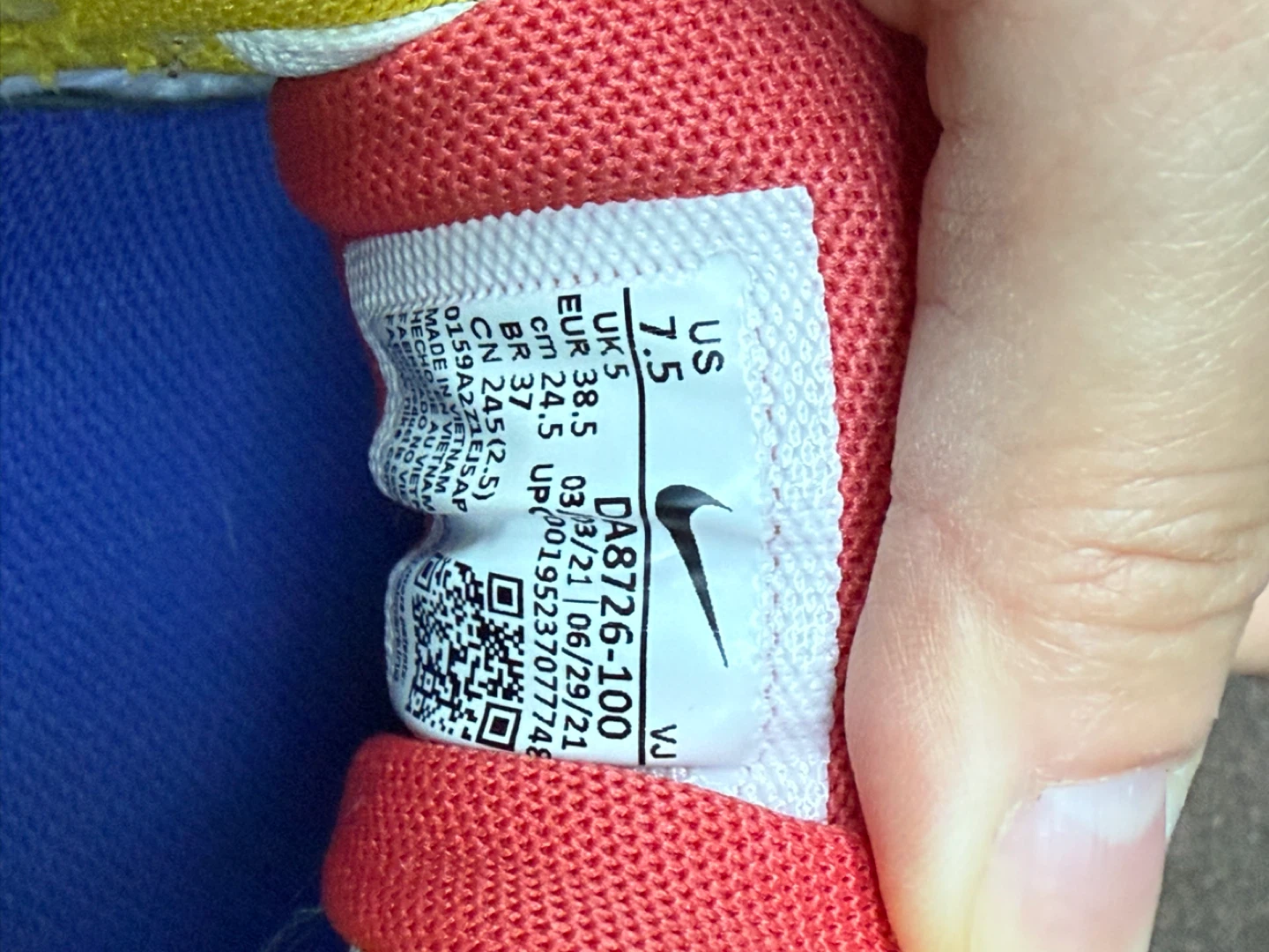 Nike Air Max 90 Shoes - photo 2