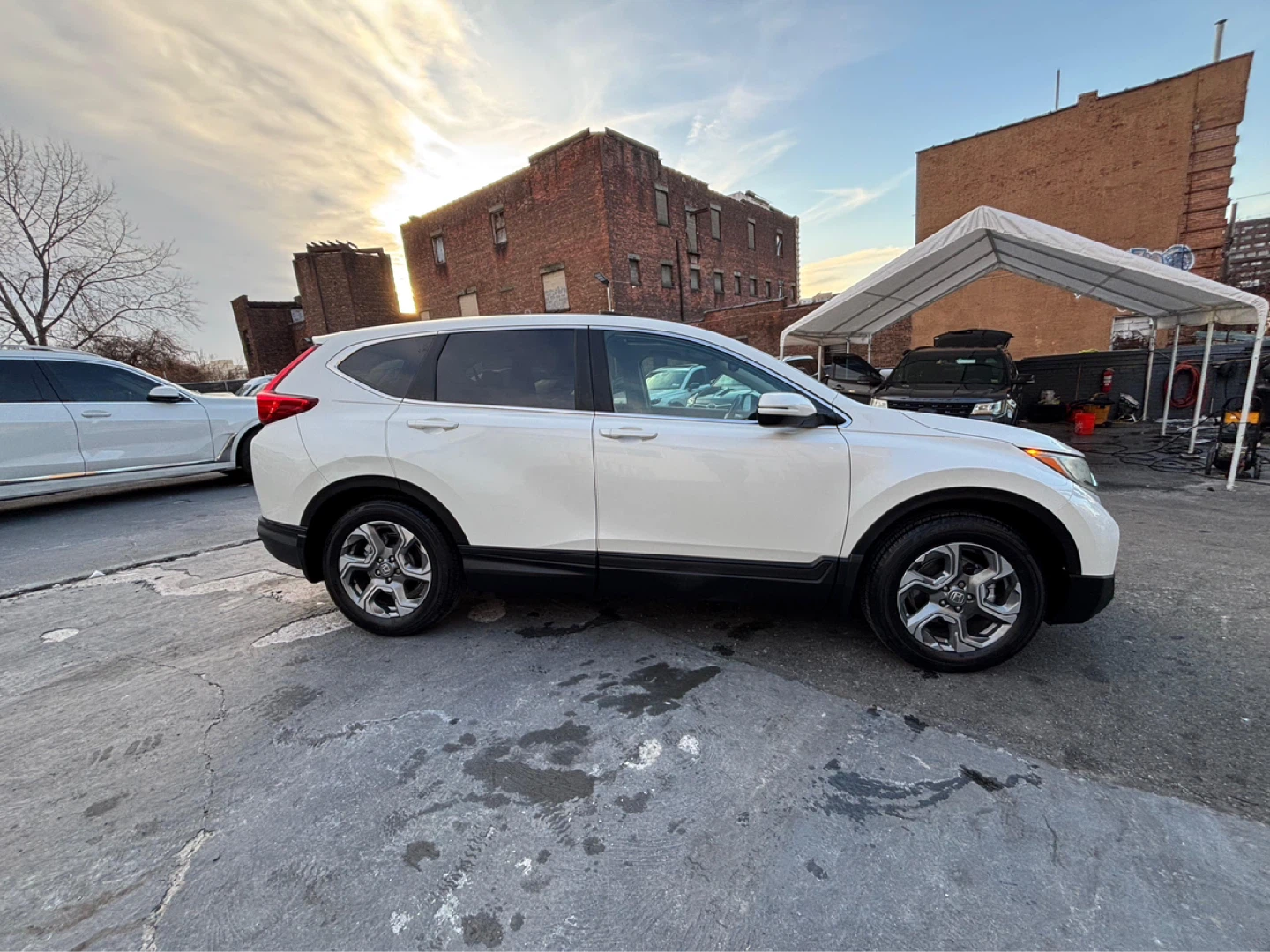 White Honda CR-V SUV 2017 EX-L - photo 5