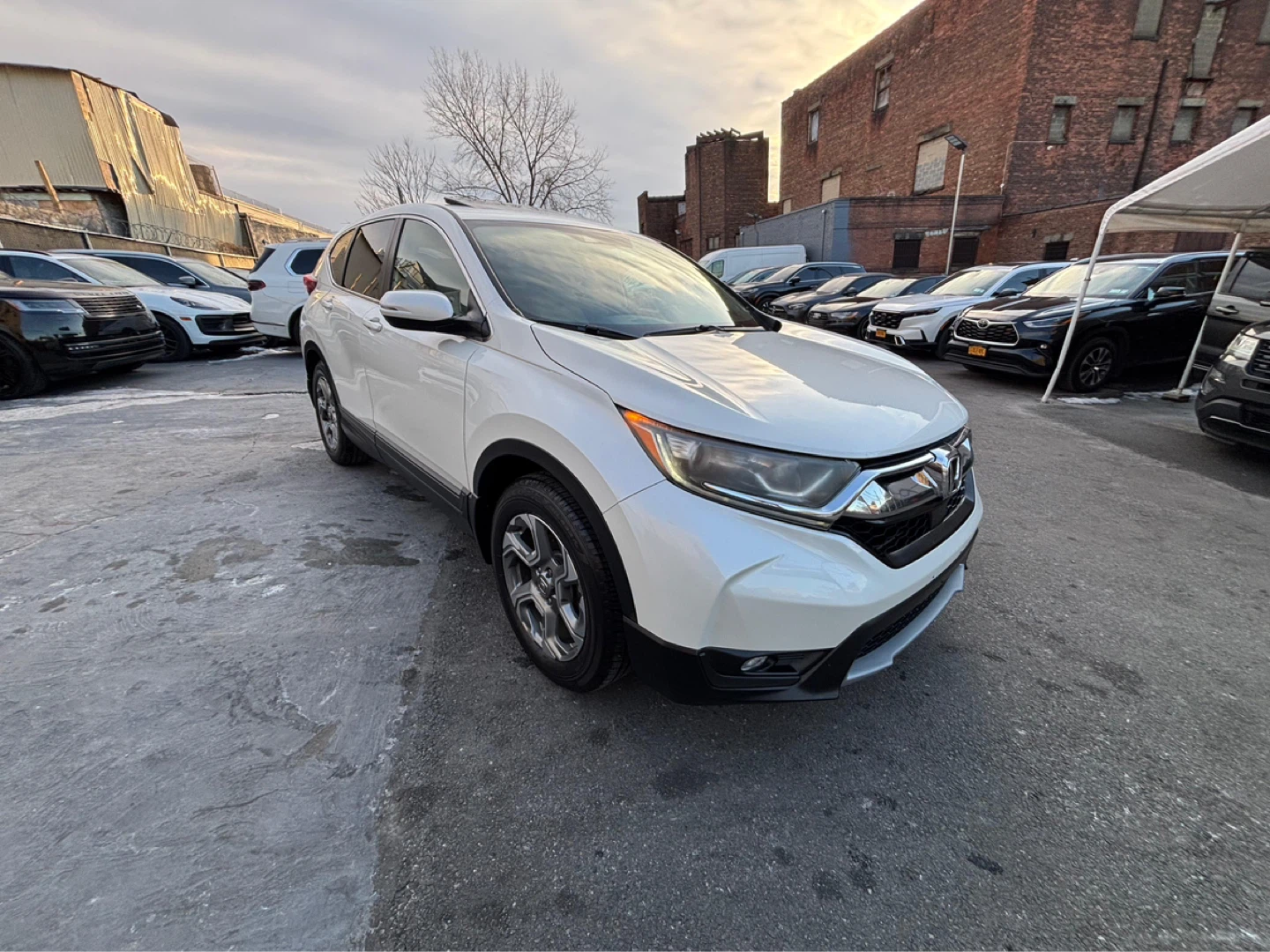 White Honda CR-V SUV 2017 EX-L