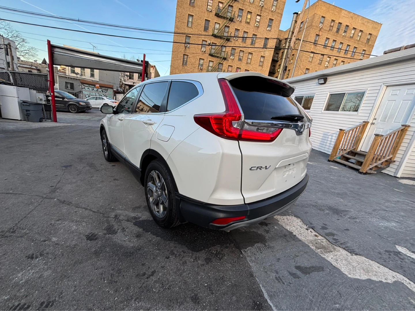 White Honda CR-V SUV 2017 EX-L - photo 3