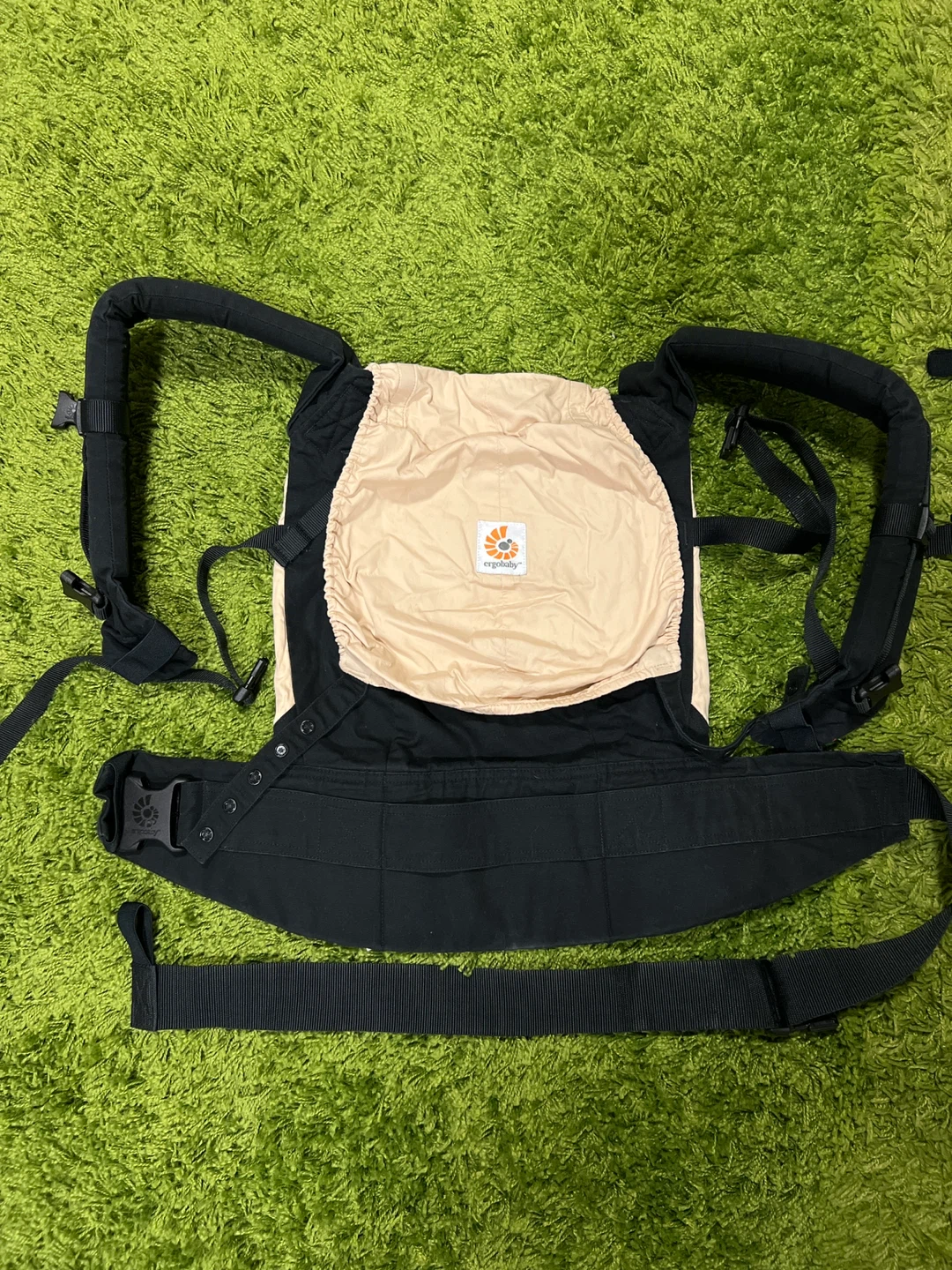 Ergobaby Baby Carrier