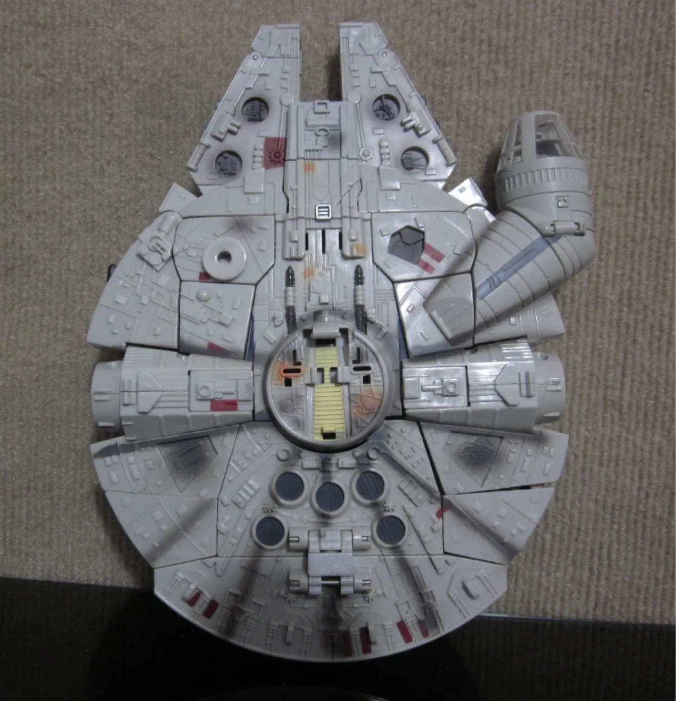 Transformers Star Wars Millennium Falcon