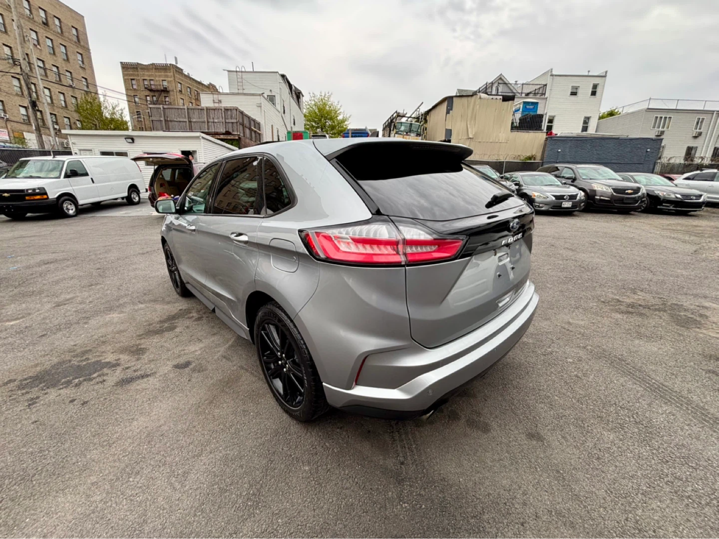2020 Ford Edge SUV - Silver - photo 3