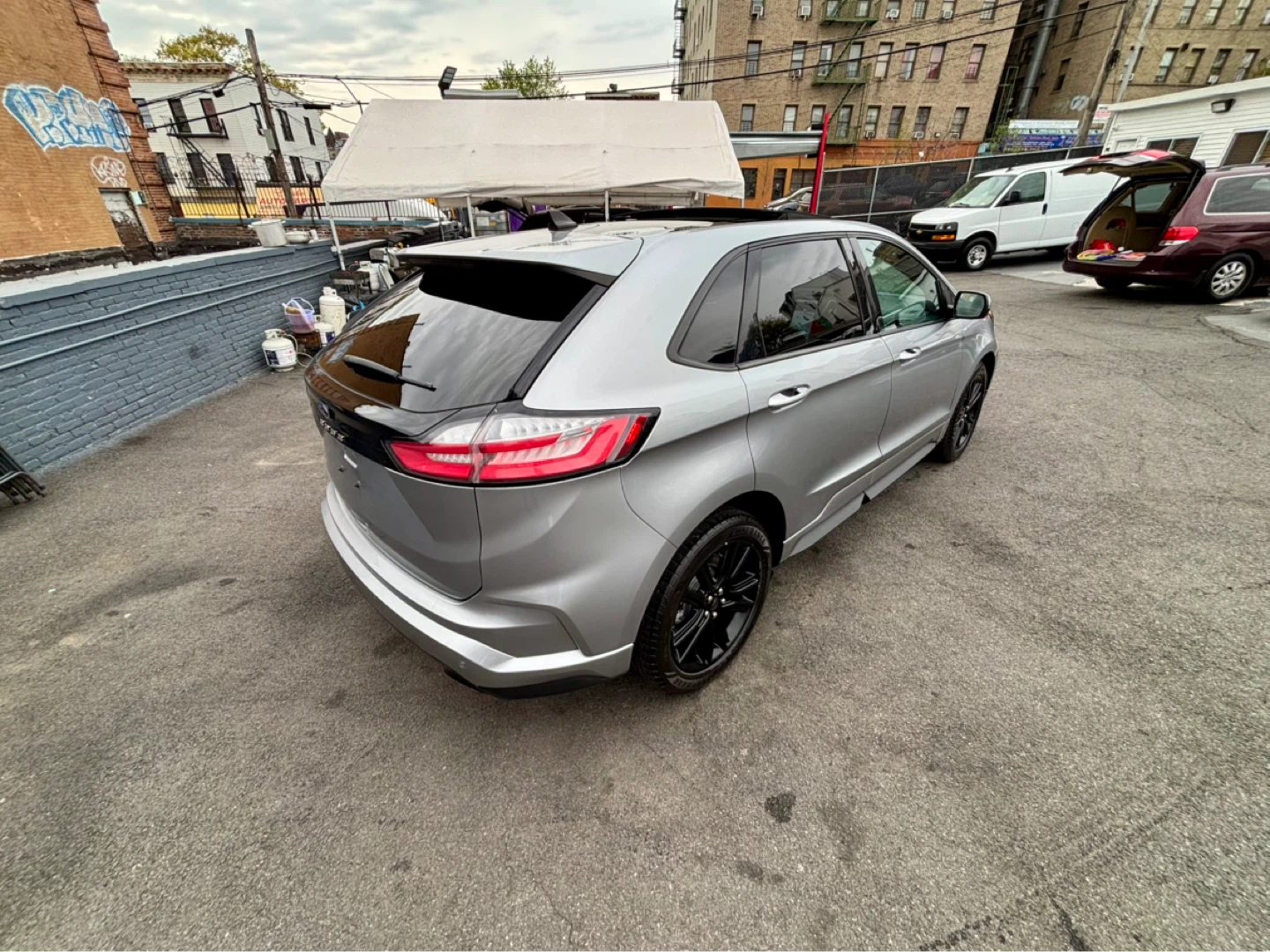 2020 Ford Edge SUV - Silver - photo 4