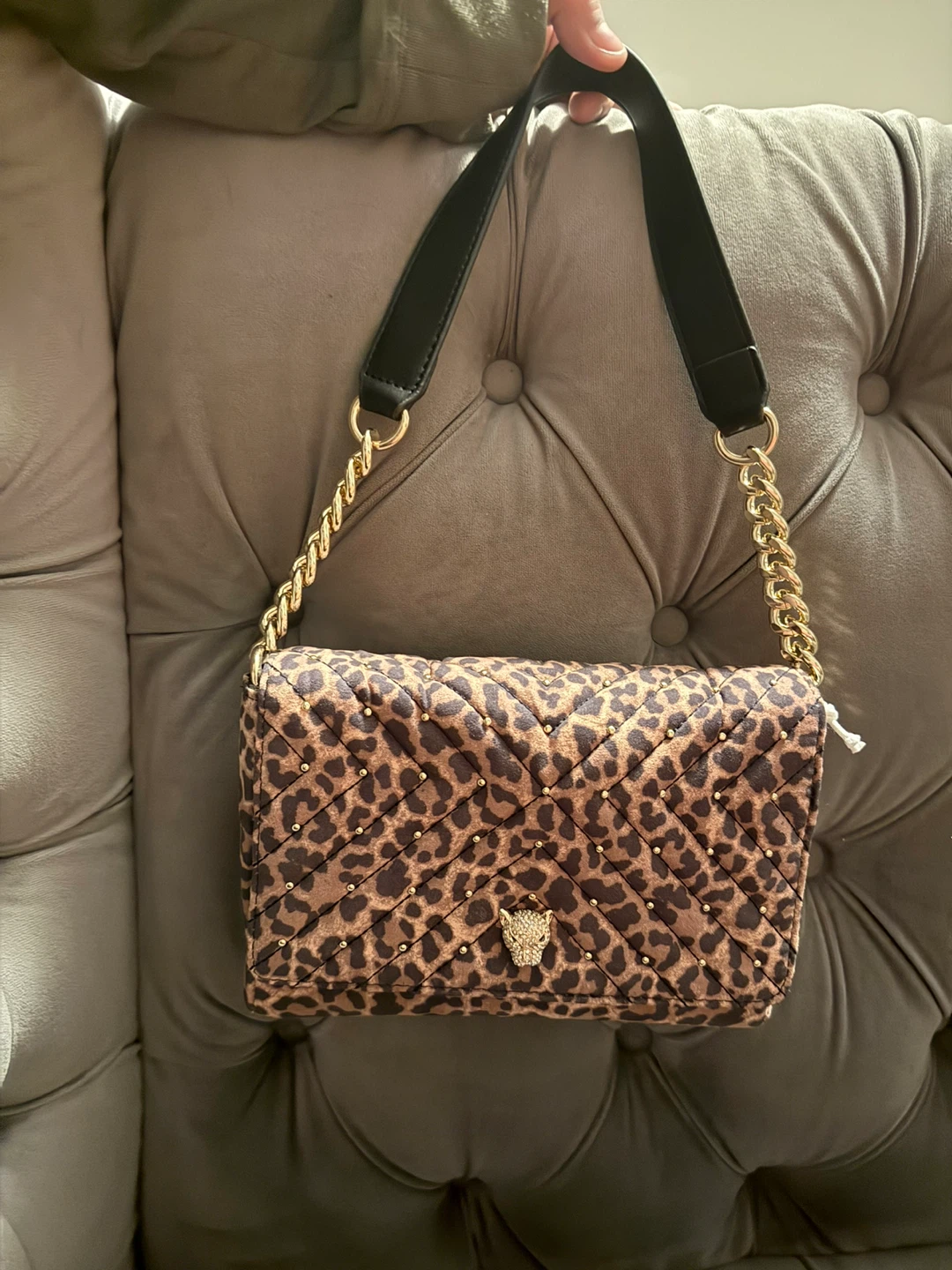 Leopard Print Quilted Shoulder Bag with Gold Chain - photo 2