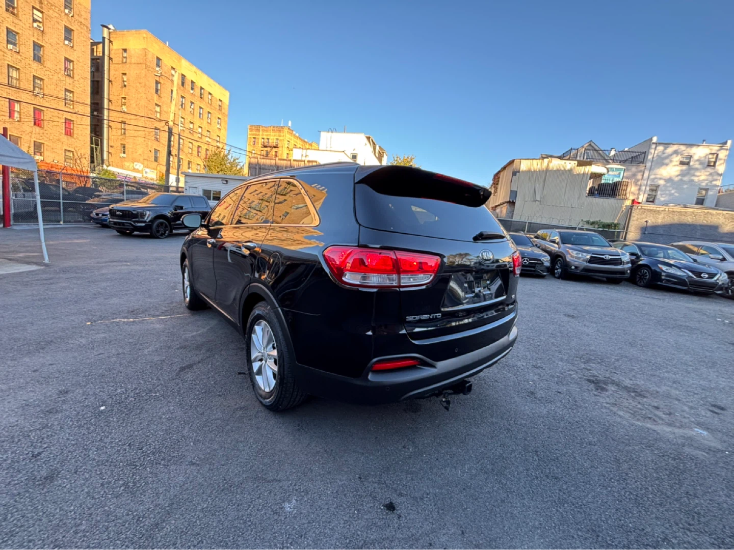 Black Kia Sorento SUV 2016 - photo 4