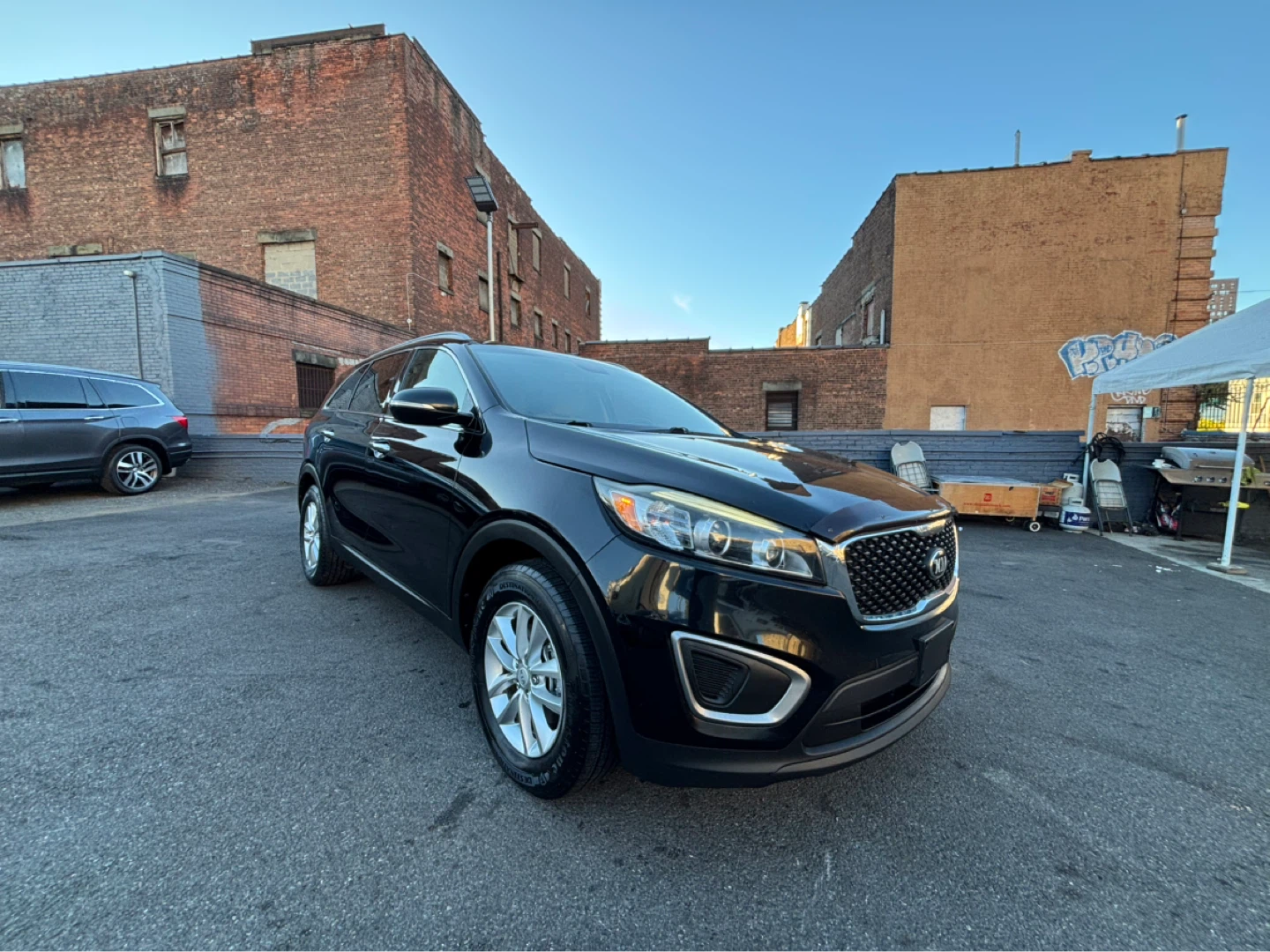 Black Kia Sorento SUV 2016