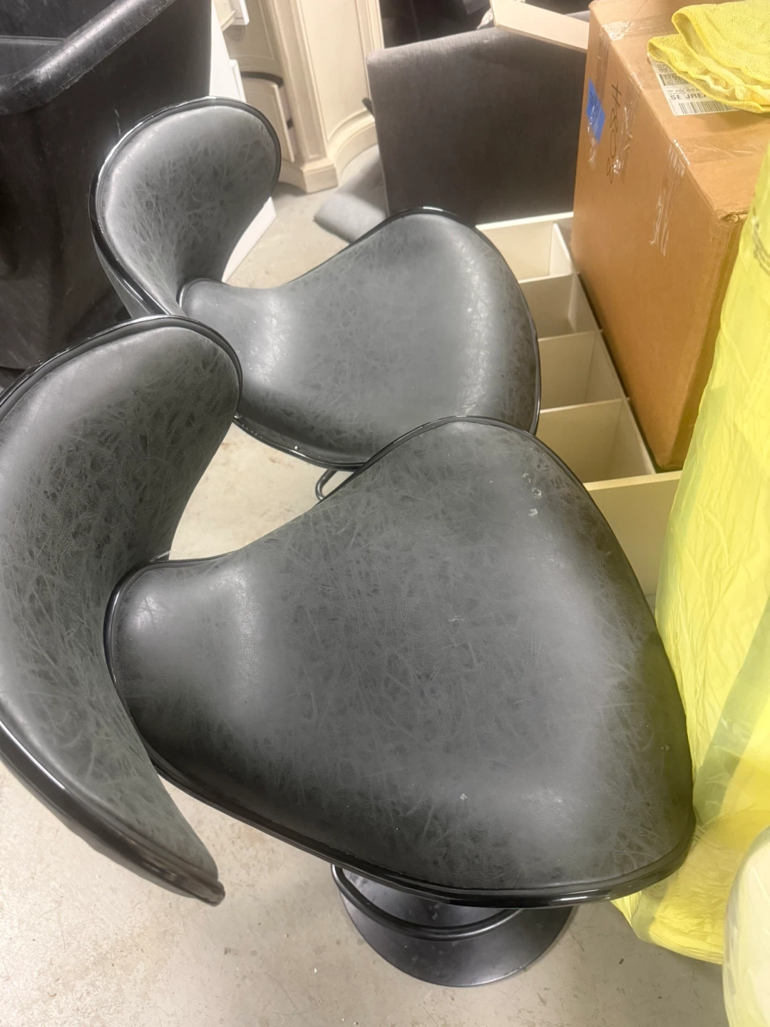 Set of 2 Black Adjustable Swivel Bar Stools - photo 2