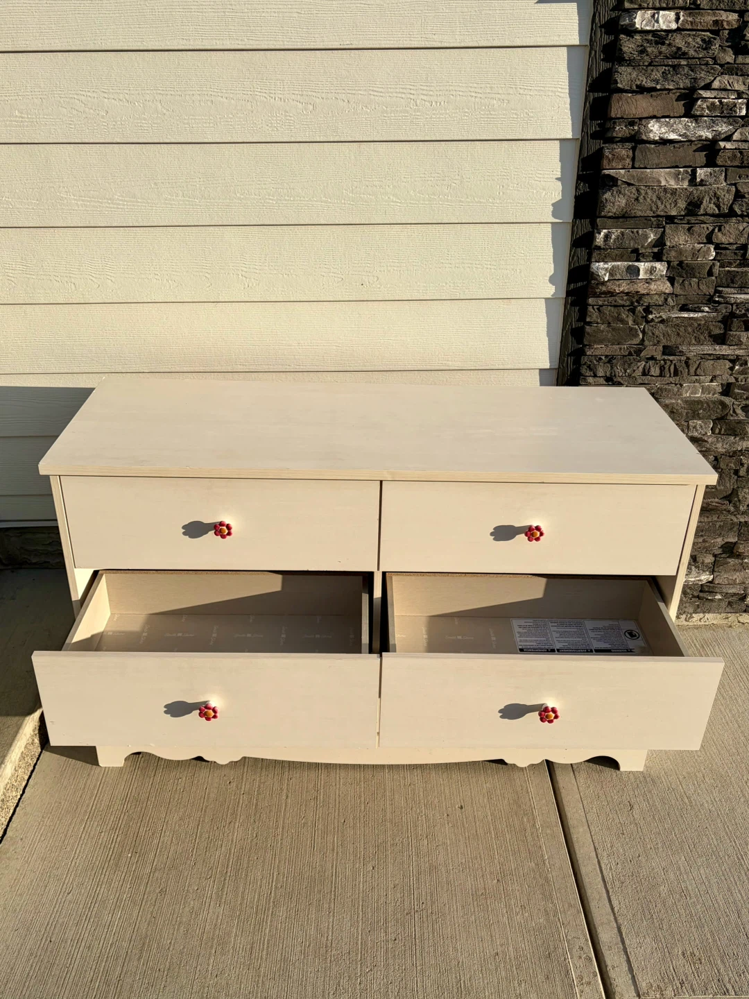 white dresser with 6 drawers - photo 3