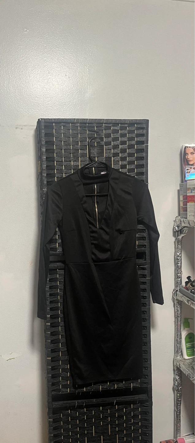 Black Long Sleeve V-Neck Dress size L - photo 3