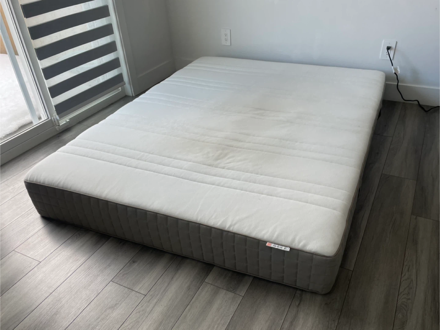 Queen Size Mattress - photo 5