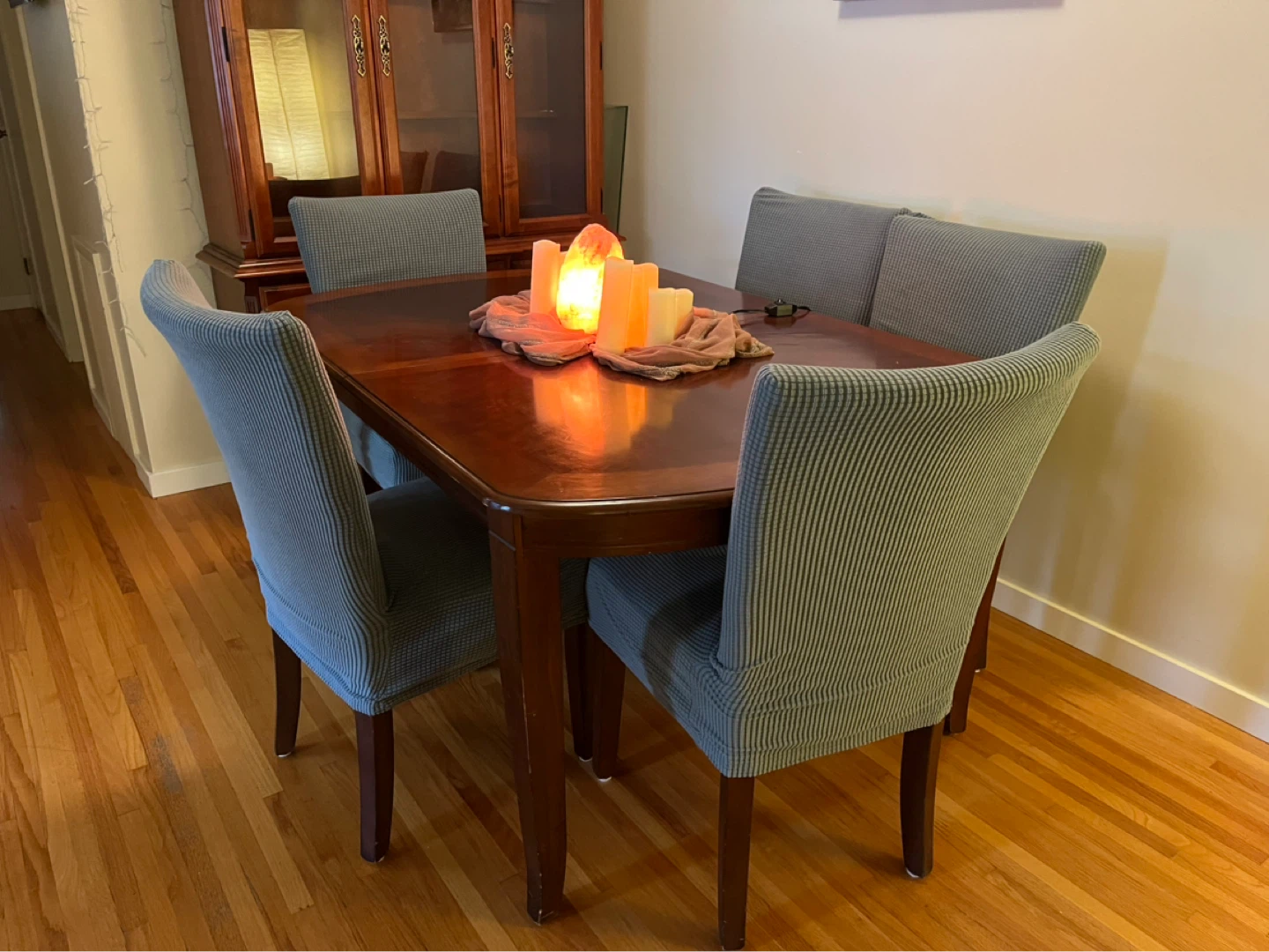 Wooden Dining Table with leaf and  6 Chairs