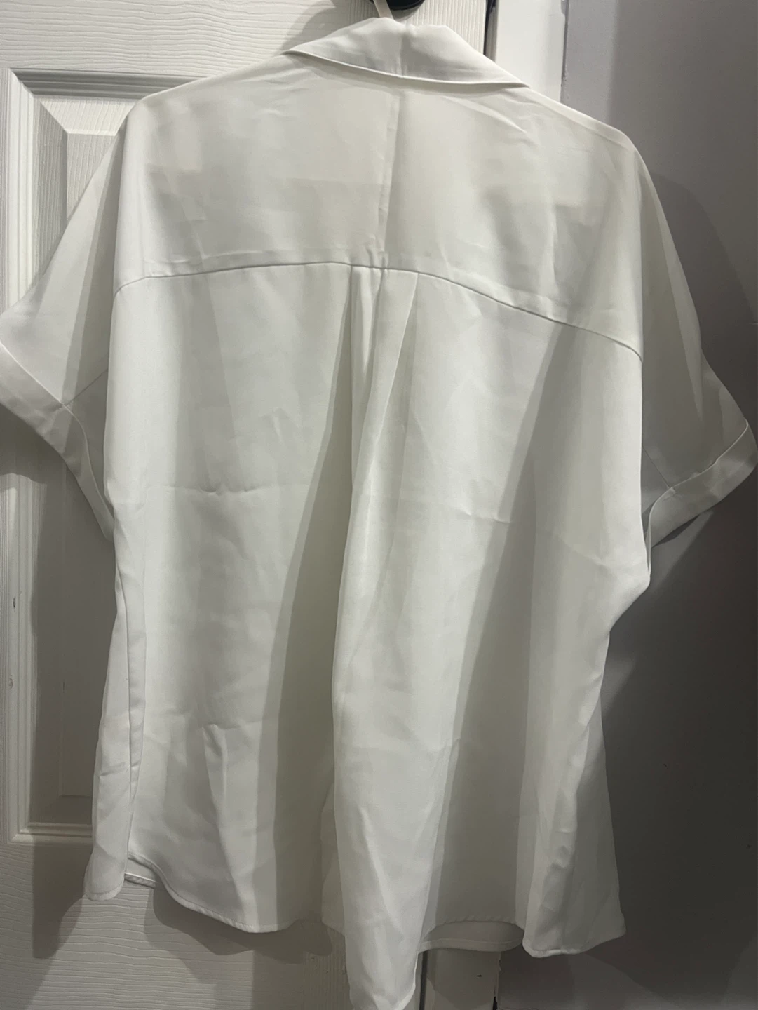 GU White Short Sleeve Button-Up Shirt - photo 2