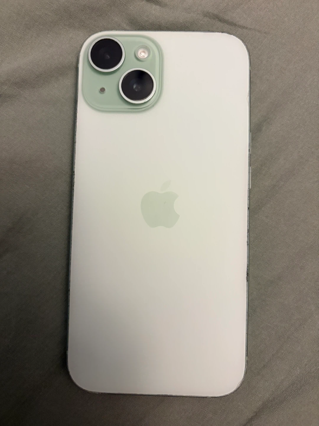 iPhone 15 Green 128GB - Read desc / Priced low
