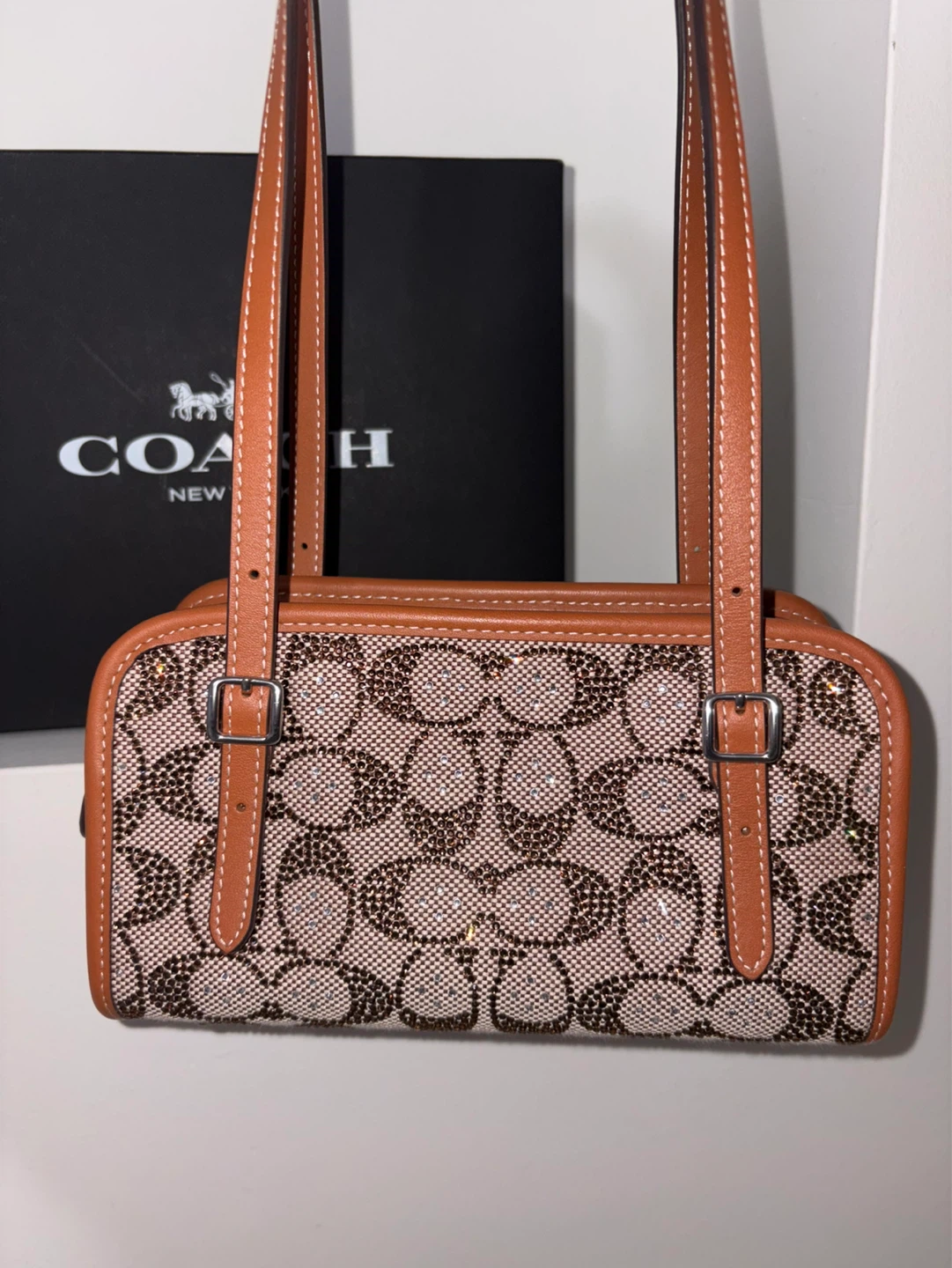 Coach swing zip 20 in crystal