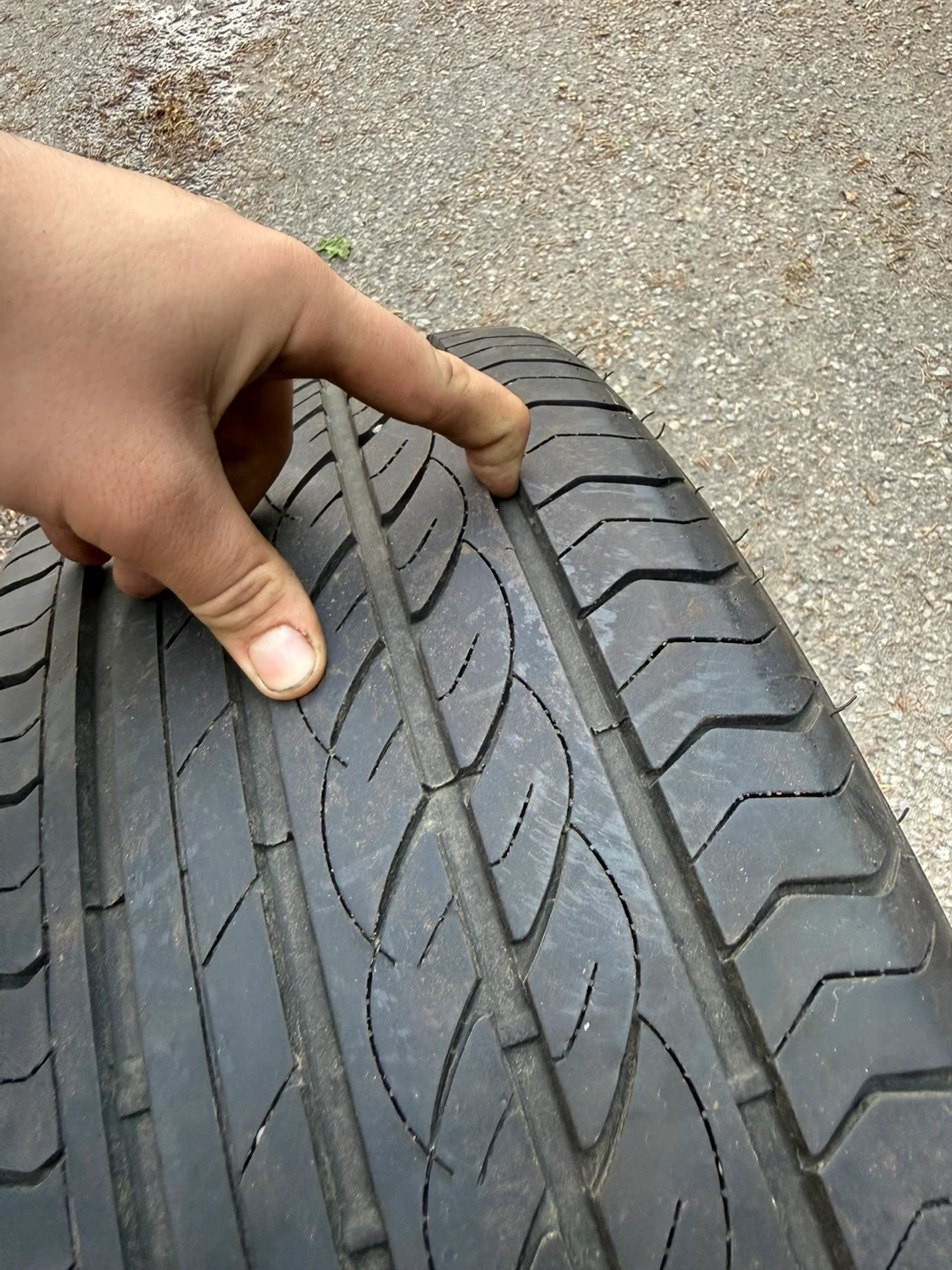 Joy road Tire 235/45ZR18 - photo 3