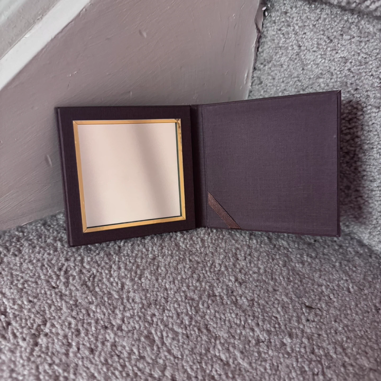 Decorative Embossed Compact Mirror with Case - photo 2