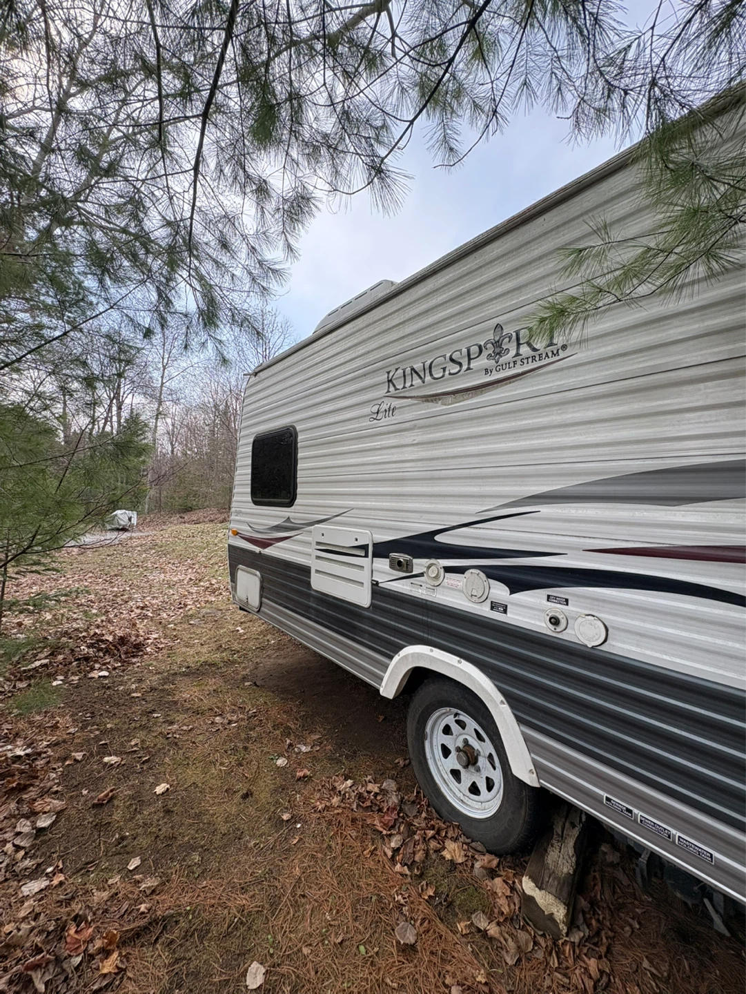 Gulf Stream Kingsport Lite Travel Trailer - photo 2