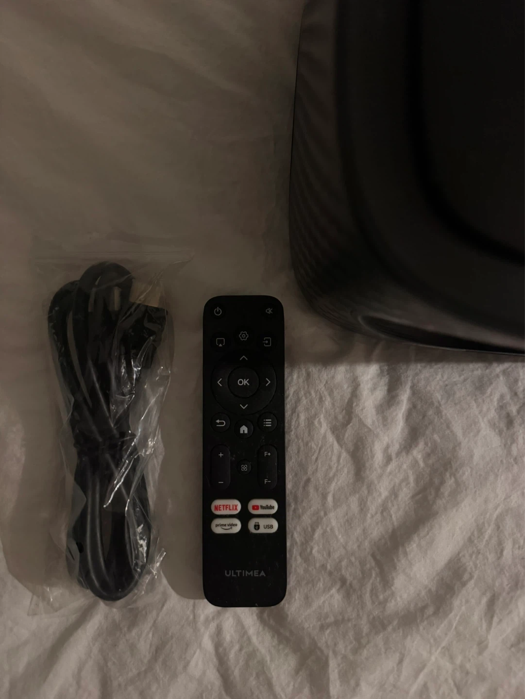 ULTIMEA Apollo P50 Smart Projector -Netflix Certified - photo 2
