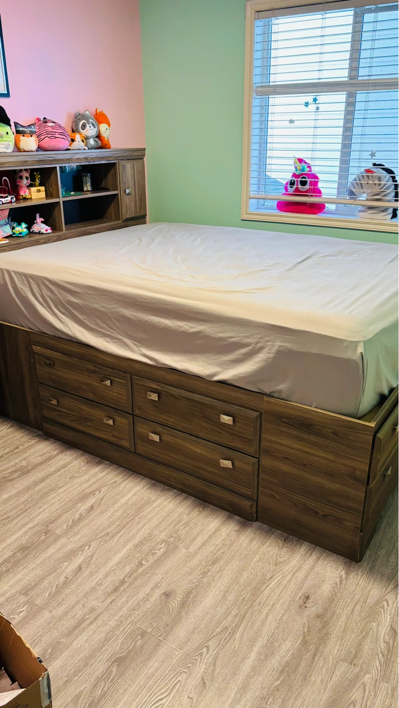 Queen Storage Bed Frame with Drawers