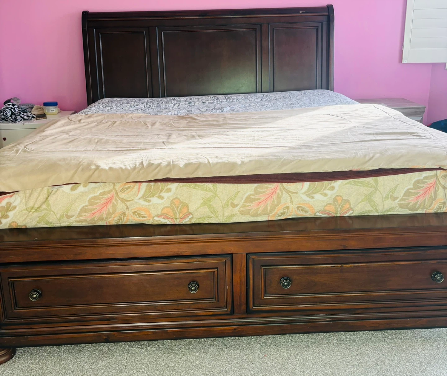 King size Dark Wood Sleigh Bed Frame with Drawers - photo 5