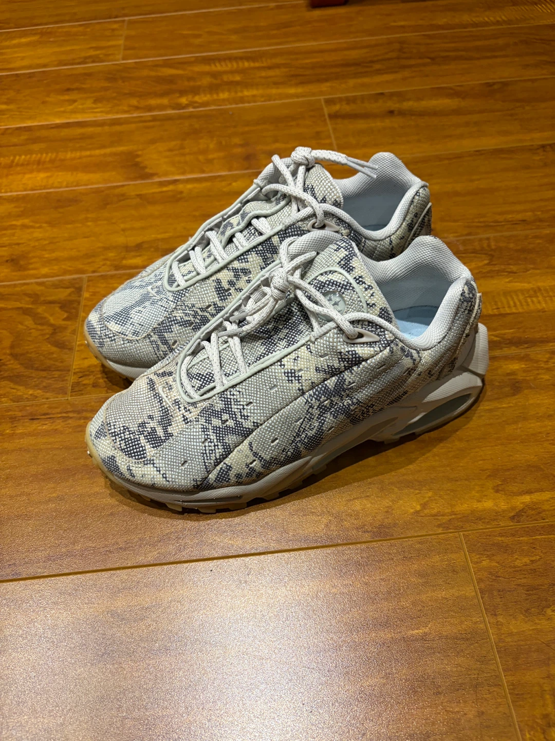 Nike Air Max Sneakers - photo 2