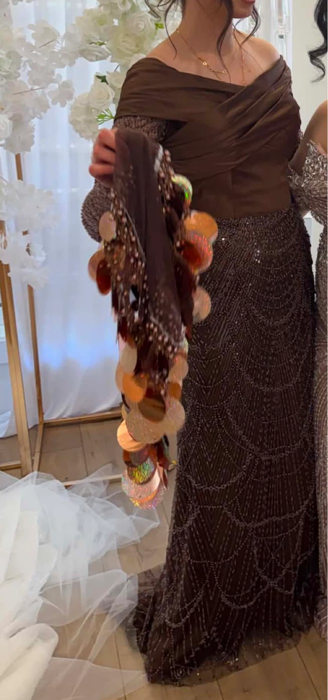 Message to check the price. Brown sequined dress