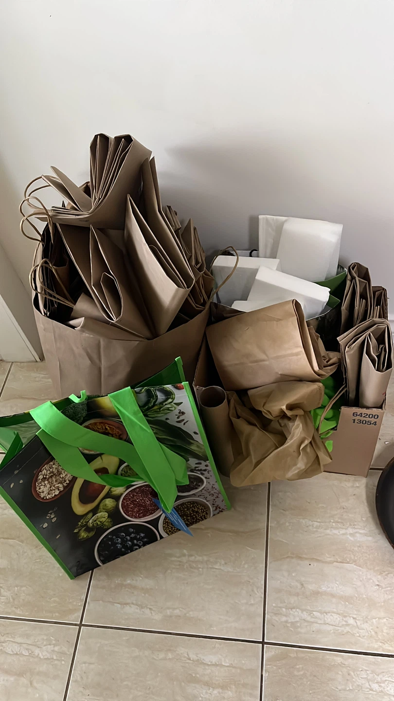 Lots of cardboard bags all for 10$
